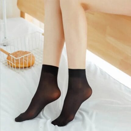 Summer Soft Silk Socks for Women Breathable Bottom Non-Slip Transparent Thin Socks Ladies Sandals Short Sock Nylon Slippers Sock